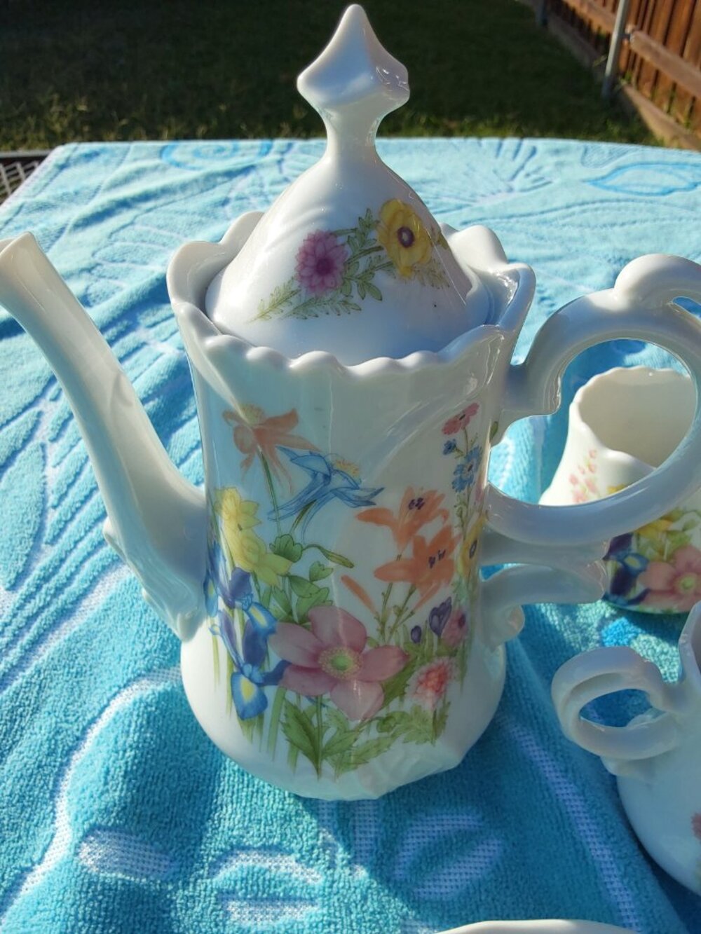 VINTAGE HAND PAINTED FLORAL TEA SERVING SET - Picture 6 of 16